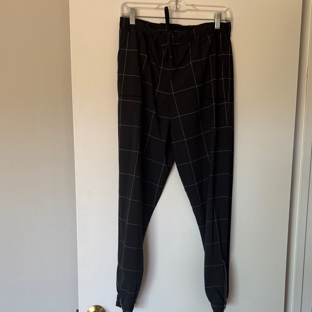 Albion Black and Gray Checkered pants